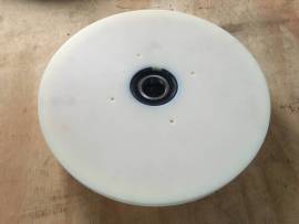 Aufzugrad mit Lager / Elevator pulley with bearings - Bild vergrern 